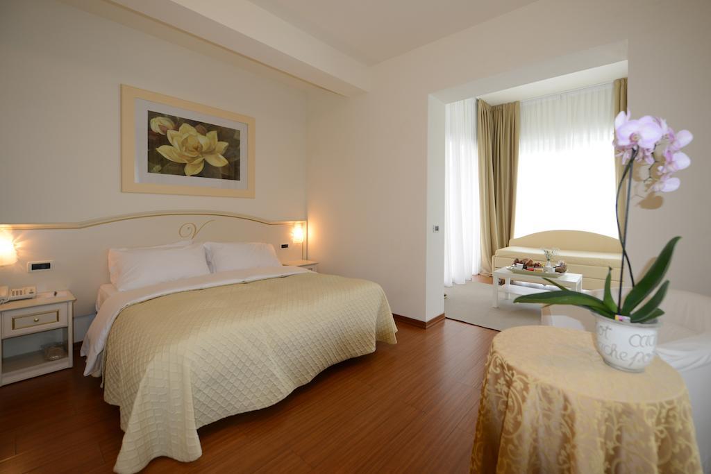 Hotel Viscardo Forte dei Marmi Exterior foto